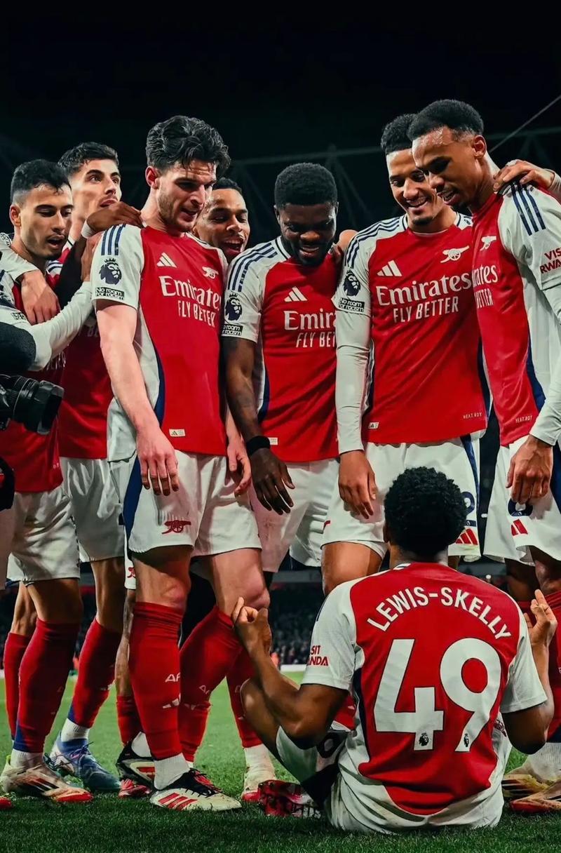 欧冠夺冠概率最新出炉！阿森纳大幅领先，拜仁紧随其后