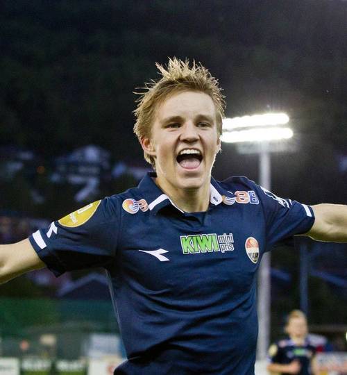 枪手名宿：厄德高的比赛活力远胜埃泽，后者表现有些散漫