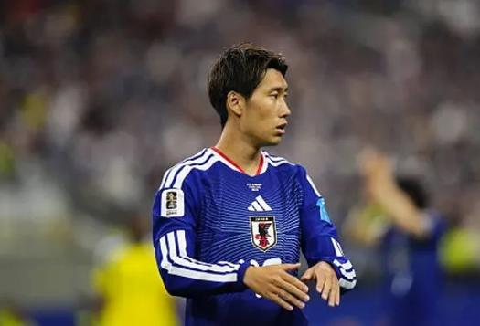 镰田大地本场数据：2关键传球创造1次良机，11次夺回球权